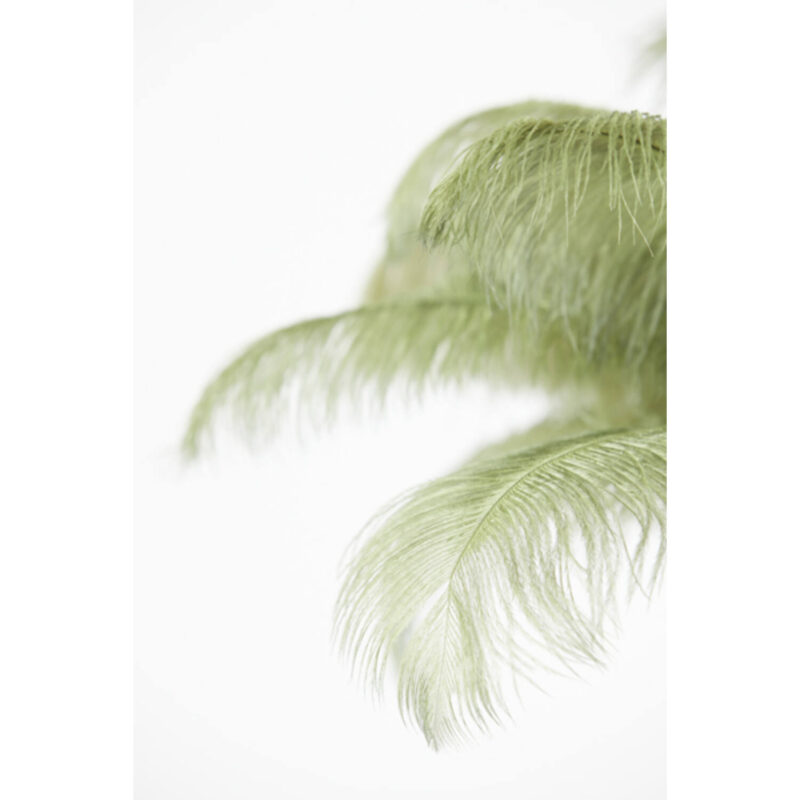 lampe-de-table-moderne-noire-avec-des-plumes-dautruche-vertes-light-and-living-feather-1860669-5