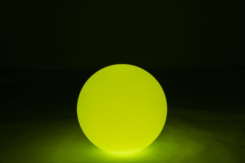 lampe-de-table-spherique-blanche-ronde-jolipa-abbey-20274-9