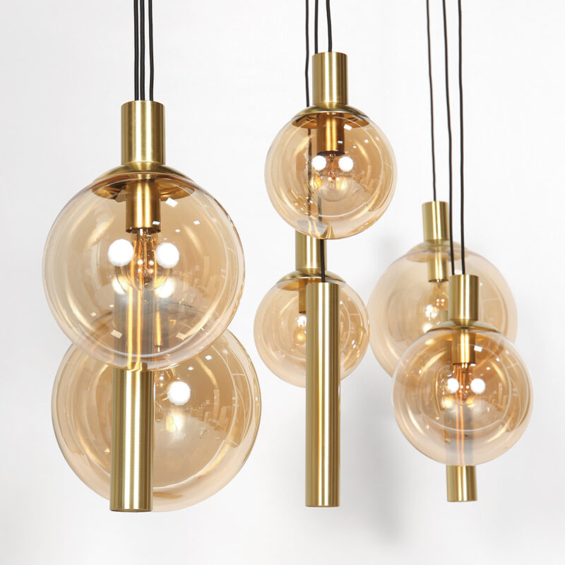 luminaire-dore-a-suspensions-spheriques-en-verre-opaque-steinhauer-bollique-laiton-et-noir-3799me-3